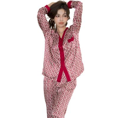 China QUICK DRY ice silk women's sleepwear set autumn leisure plus size latest fashion long sleeves and pants letter silk pajamas for sale