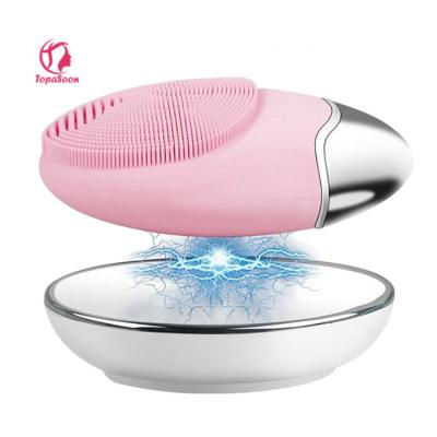 China DEEP CLEANING Wireless Charging Electric Charger Face Sweep Facial Clean Silicone Cleaning Brush for sale