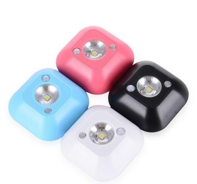 China 2018 New Products New Products Small Mini LED Night Light LED Sensor Mini Light Kids Baby Motion Sensing Cabinet Cabinet Led Night Light for sale