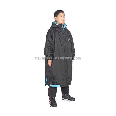 China Custom Long Sleeve Waterproof Long Sleeve Changing Robe Dry Kids Surfing Poncho Coat for sale