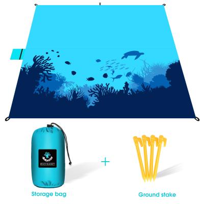 China Durable Lightweight Oversized Outdoor Camping Sand Foldable Picnic Mat Lightweight Anti Folded Sand Beach Blanket Free Mat for sale