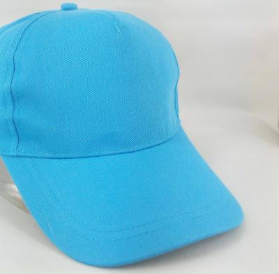 China COMMON high quality cheap custom made promotional plain brim flat baseball hat à venda