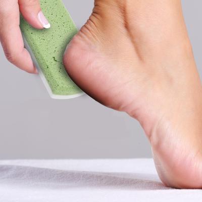 China New Pedicure Spongy Glass Dead Blue Foot Scrubber Portable Pumice Stone Skin Remover for sale