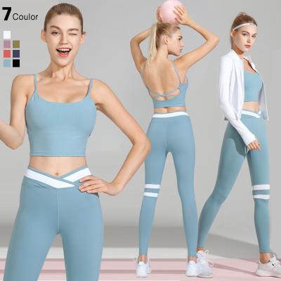 China Breathable 3 Pieces Ladie's Bra Legging Collar Full Body Fitness Zipper Running Yoga Jacket Long Sleeve Set Slim Yoga Suit for sale