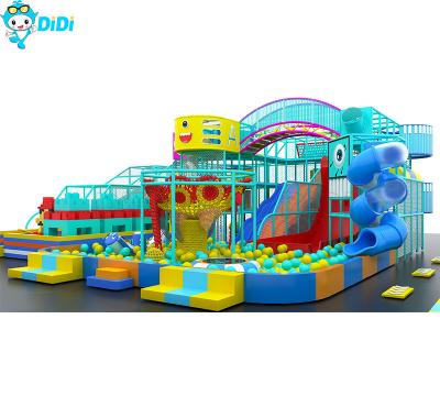 China TUV gecertificeerd Houten Indoor Play Center-apparatuur Kinderspeelstructuur Te koop