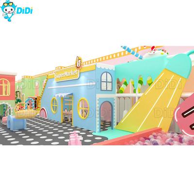 Cina Custom Candy Themed Indoor Soft Play Kids Sports Playground Game Center in vendita