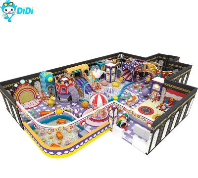 Cina Indoor Playground Candy Themed Amusement Park Equipment For Shopping Mall in vendita