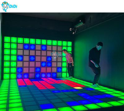 China Juego de LED de baile con cable interactivo RGB para juegos infantiles en venta