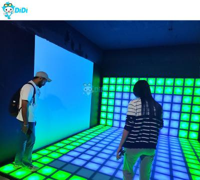 China Suministro de fábrica 30x30cm Conectado Interactivo RGB Activar Juego Baile LED en venta