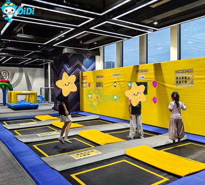 China Gewerblicher Indoor-Spielplatz Trampolin Indoor-Amusement Interaktive Spielgeräte zu verkaufen