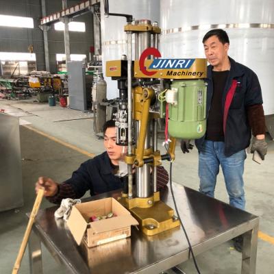 China food aluminum bottle screw capping machine manually / semi-automatic bottle screw capping machine for sale