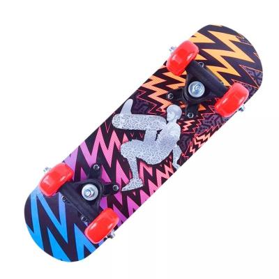 China New Design 17inch 7 Youth Game Maple Custom Professional Outdoor Skateboards For Kids for sale