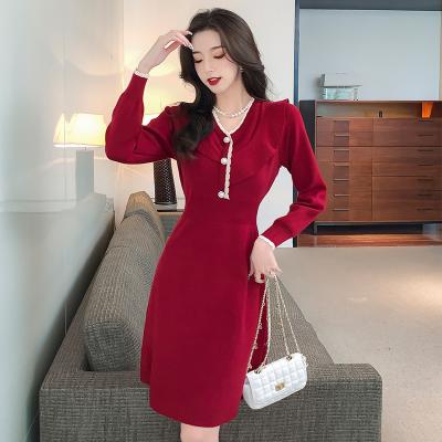 China Anti-static French Christmas red v-neck knit dress with waist, temperament was thin, ruffled bottoming skirt female for sale