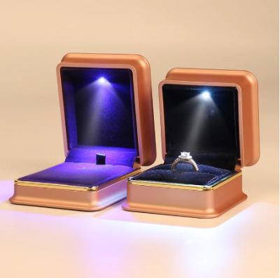 China New Style Fashion Luxury Waist-end Plastic Wedding Ring Box With Light for sale