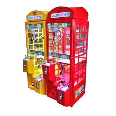 China Gifts inside 2021 two player toy crane machine for adult and child game together for sale