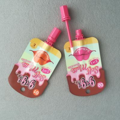 China 3g Lip Gloss Pouch Aseptic Plastic Lipstick Squirt Bag With Applicator Heat Seal Cosmetics Foil Pouch for sale