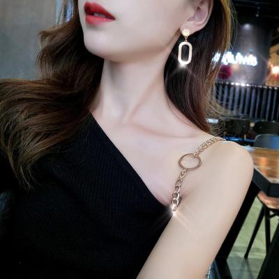 China FASHIONABLE Women Fashion Full Diamond Tassels Ear Jewelry Luxury Gorgeous Ear Studs Women Drop Earrings Shiny for sale