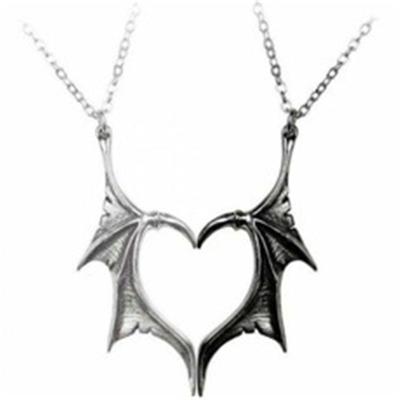 China 2021 Gothic Wing Pendant Necklace Devil Wing heart jewelry CLASSIC devil pendant gothic necklace for sale