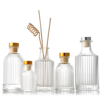 China Cosmetic Glass Aromatherapy Bottle Diffuser Aromatherapy Bottle for sale