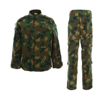 China Anti-Static Camouflage Army Officer Uniforms For Sale for sale