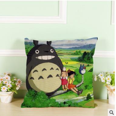 China Reasonable Price Creative High Definition Anti-Decubitus Totoro 3d Cartoon Printing Cushion Covers for sale