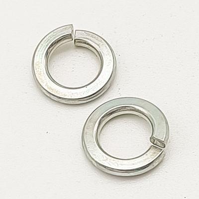 China Stainless Steel #10 Split Lock Washer Metal Spring Round Bolt Nuts Washer Galvanized Washer for sale