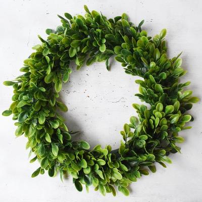 China Boxwood Hanging Wedding High Quality Home Decorative Garland Green Wreath Spring Wreath Artificial Door Wreath for sale