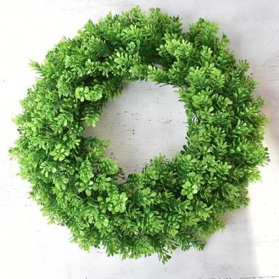 China 2019 Christmas Decorations Home Decorative Artificial Plastic Foliage Garland Door Garland for sale