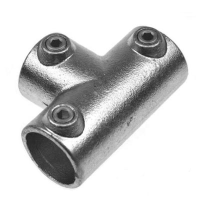 China Handrailing Galvanized Tee Pipe Joints Pipe Flange Fittings Tube Connector for sale