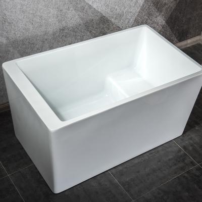 China Designer White Free Standing Freestanding Bath 1700 X 800 Mm Modern Bathroom Bathtub With Seat 120*70*63CM for sale