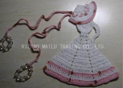 China Crochet Christmas Tree Skirt  White Dress Cloche Hat With Pink Trimming And Beads for sale