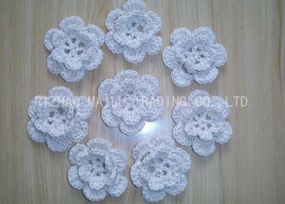 Chine Applique lavable tricoté blanc de fleur de crochet de fleur de 6 pétales petit pour des cheveux à vendre