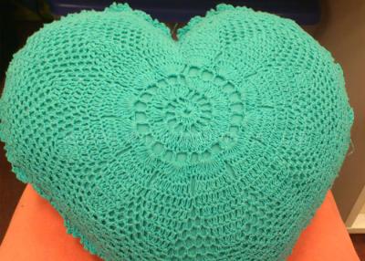 China Green Crochet Cushion Cover With Zipper , 40X40 cm Crochet Heart Cushion for sale