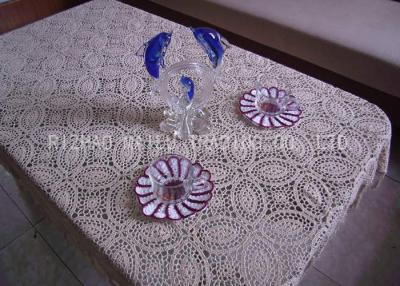 China Square Knitted Table Runners Circle Crochet Christmas Table Runner With Tassels for sale