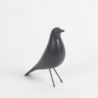 China Modern Classic Retro Scandinavia Europe Design Bird Resin Open Pigeon For Home Office Hotel Decoration for sale