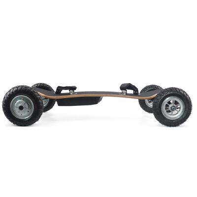 China Comfortable Riding 9 Inch Shock Absorption Electric Skateboard Remote Control Off Road Men Electric Skateboard for sale