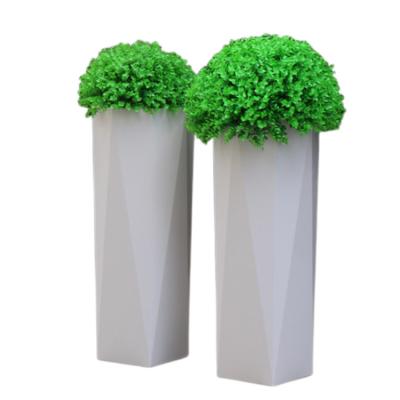 China Unbreakable white floor standing flower pots metal planters for sale