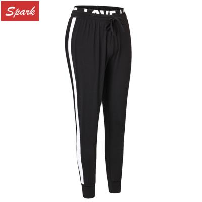 China Sueltas rápidas secas Casual Deportes Correr Calcetines Mujer Leggings Fitness en venta