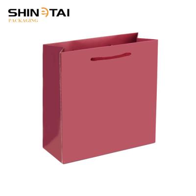 Chine Gros sac en papier rouge Sac en papier sur mesure à vendre