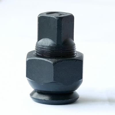 China 1040MPa 12 Grade Mercedes Wheel Nuts Lug Nut Cap With Heat Treatment for sale