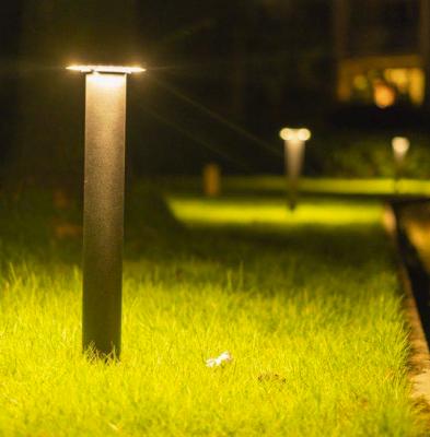 China Garden 5 Years Warranty Die Casting Aluminum Garden Lamp Poles LED Light Waterproof Outdoor Garden Lights for sale