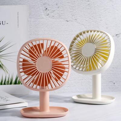 China Wholesale Cheap Table Fan USB Rechargeable Small Desk Fan For Office Home Desk for sale