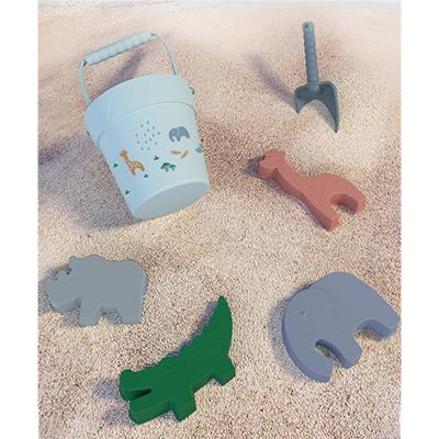 China Summer Eco Food Grade Silicone Baby Sand Bucket Beach Toy Durable Animal Shape Outdoor Tools Soft Beach Toys Set for sale