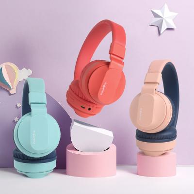 China 2022 New 2022 New Children's Classroom Wireless Stereo Online Call Game Stereo Wireless Headset Full Packs 5.0 Headphone Headset (Can Use Cable Also) for sale