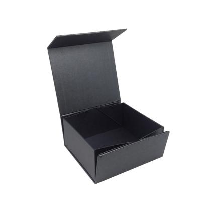 China Recyclable Matte Black Magnetic Folding Rigid Paper Box Clothing Packaging Logo Closure Gift Box Custom UV Magnetic Clothing Packaging Box for sale