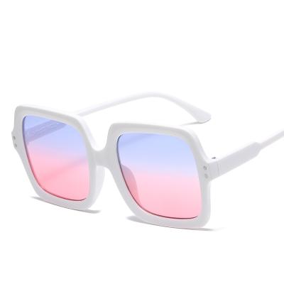 China 2021 Fashion Square Sunglasses New Big Frame Sun Glasses Shade Oversized Women Sunglasses for sale