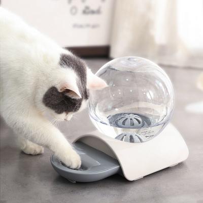 China Viable Water Dispenser Driver Large Pet Bubble Dog Bowl Pet Water Fountain Dog Drinking Station for sale