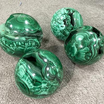 China Wholesale Natural Stone Crystal Stone Druzy Malachite Sphere Precious Malachite From China for sale