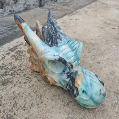 China Free Geographic Wholesale Crystal Carving Animal Carving Crafts Large Dragon Skulls Folk Crafts Healing Crystal Dragon Head for sale