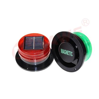 China Magnetic Led Solar Powered Traffic Warning Lights LED Strobe Solar Beacon Warning Light 65*125cm for sale